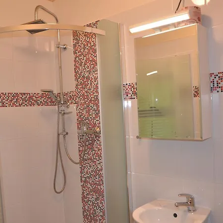 Haltmar Apartamento Ostružná