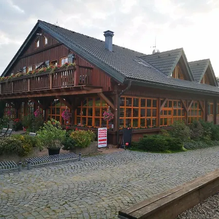 Haltmar * Ostruzna